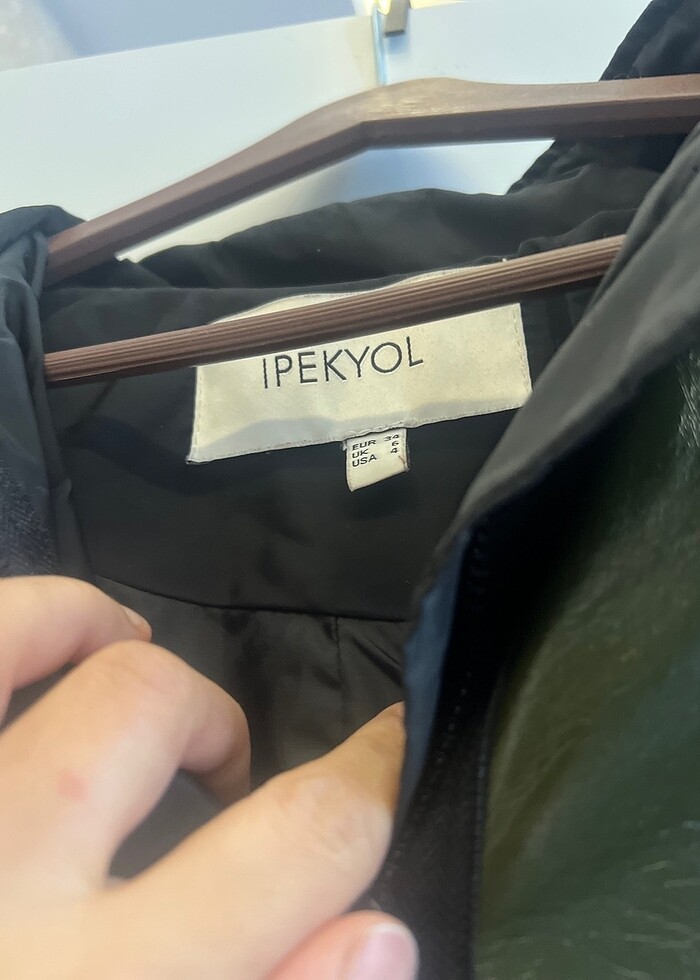 Ipekyol yağmurluk - Görsel 2