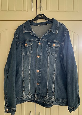 Kadın Mavi Düğmeli Denim Ceket