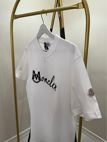 Moncler Moncler