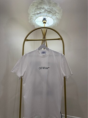 OFF WHITE