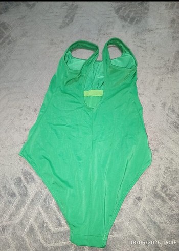 Yeşil Sade Kadın Mayo - Görsel 2