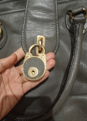 Moschino Derki kol çantası