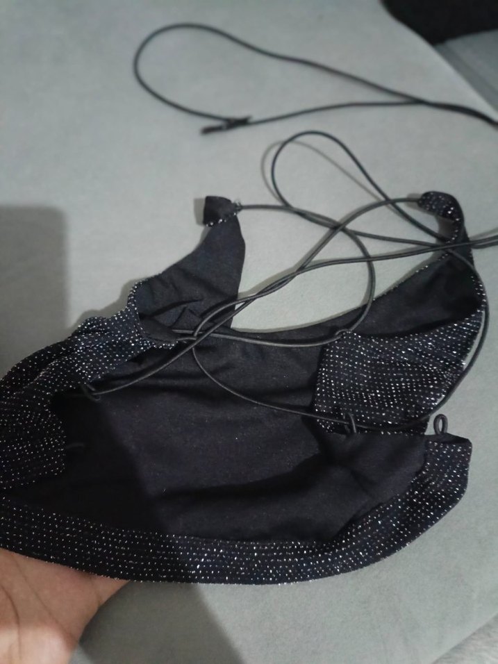 Siyah Parlak Mini Bralet - Görsel 2