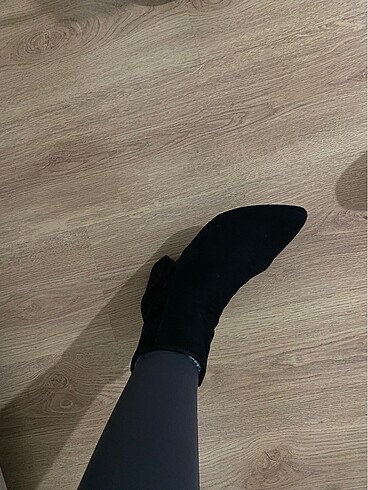 Nine West Siyah topuklu bot