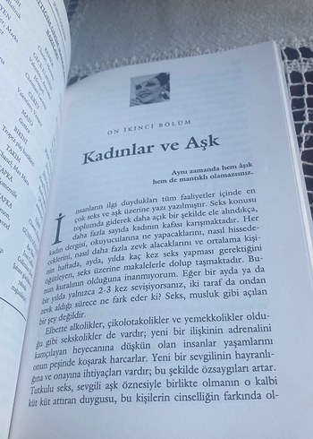 Joan Collins - Sırlarım Biyografi Kitabı - Görsel 5