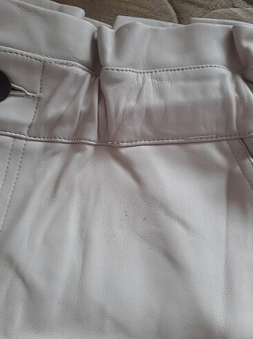 l Beden ten rengi Renk Zara deri pantolon