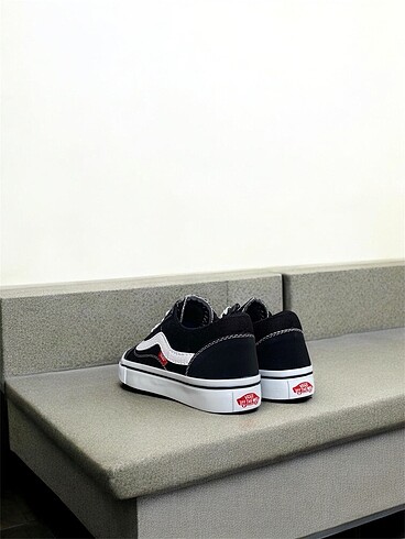 39 Beden siyah Renk Vans Old School