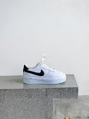 Nike NIKE AIRFOCE