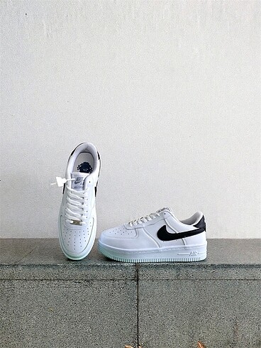 NIKE AIRFOCE