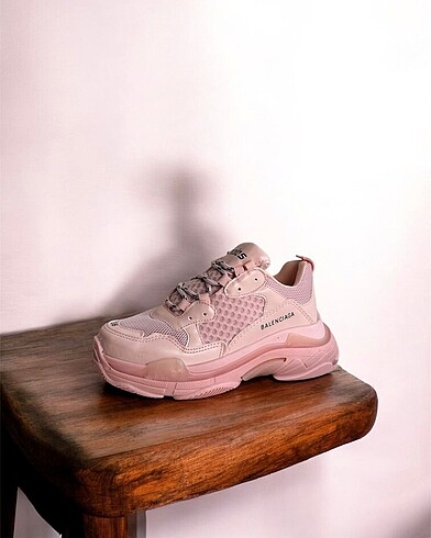 37 Beden Balenciaga Triple S