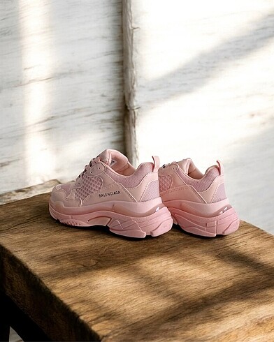 Balenciaga Balenciaga Triple S