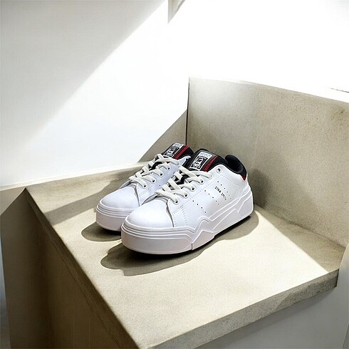 ADIDAS STAN SMITH