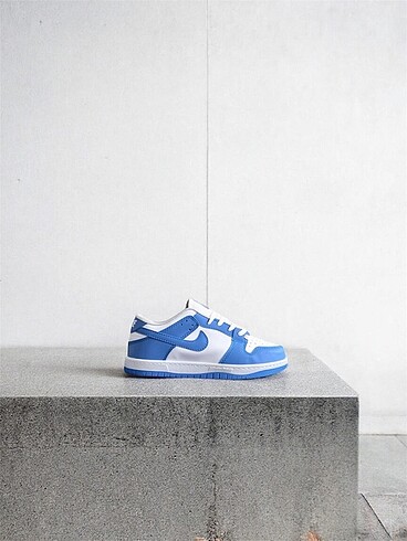Nike NIKE SB DUNK LOW