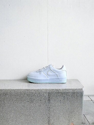 40 Beden beyaz Renk NIKE AIR FORCE