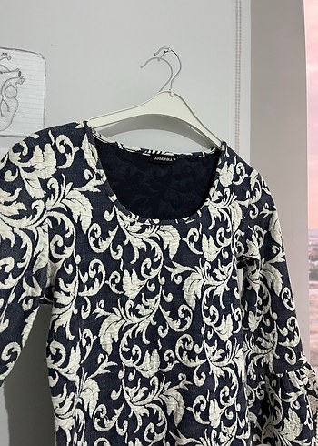 Dantel Detaylı V Yaka Gri Midi Elbise - Görsel 2