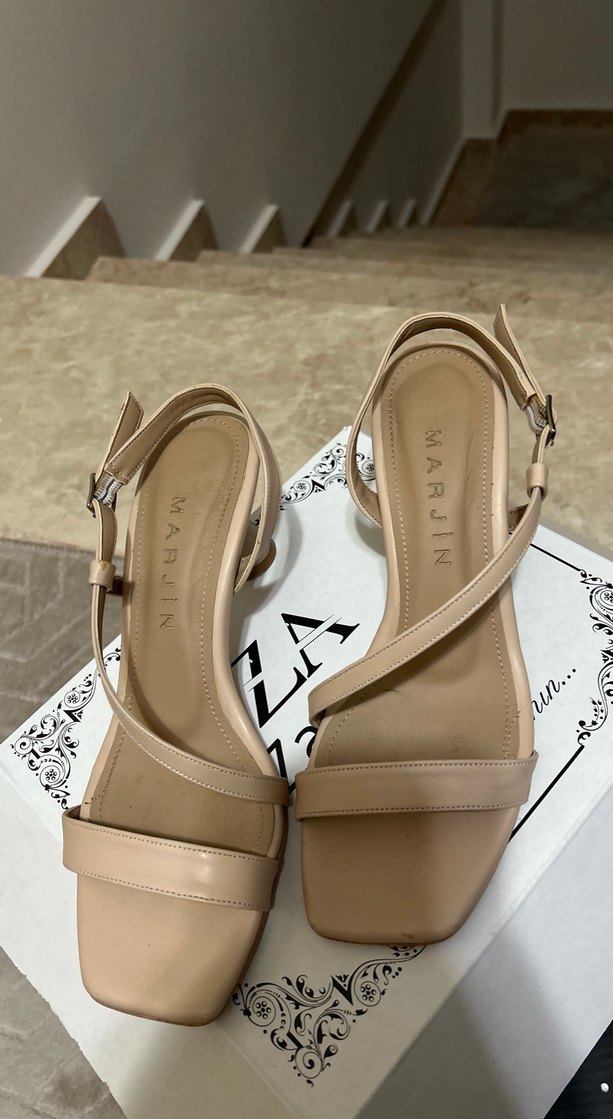 Bej Tokalı İnce Topuklu Kadın Sandalet - Görsel 2