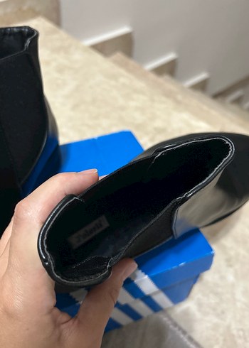 Siyah Deri Kadın Topuklu Bot - Görsel 5