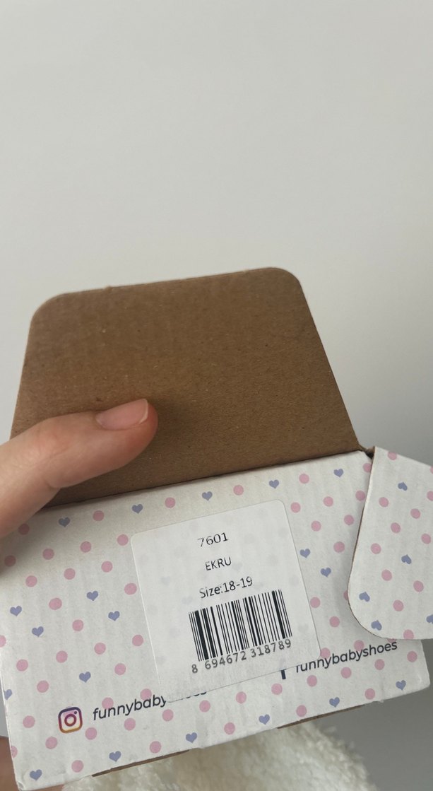 Bebek Beyaz patik - Sıcak Ev Terliği - Görsel 5