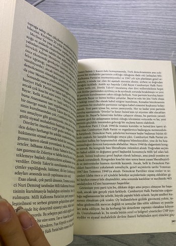 Beden Renk Modernleşen Türkiye'nin Tarihi - Erik Jan Zürcher