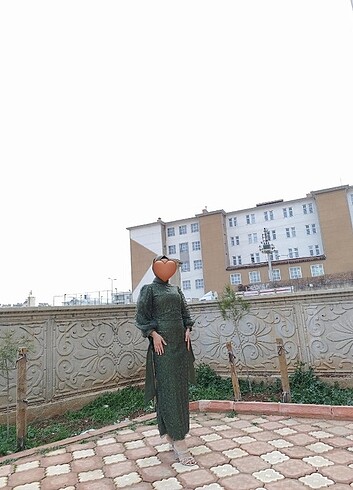 m Beden yeşil Renk Elbise