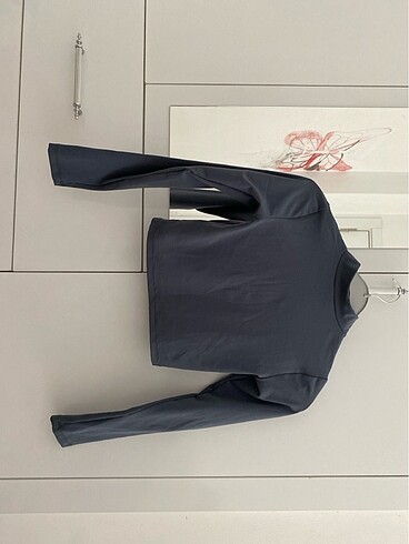 Addax Addax uzun kollu crop top