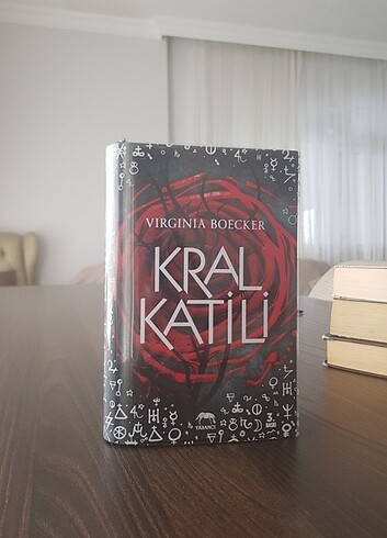 Kral Katili Virginia Boecker
