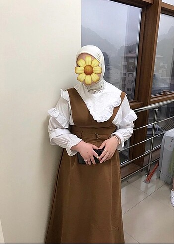 Asimetrik askılı abiye elbise