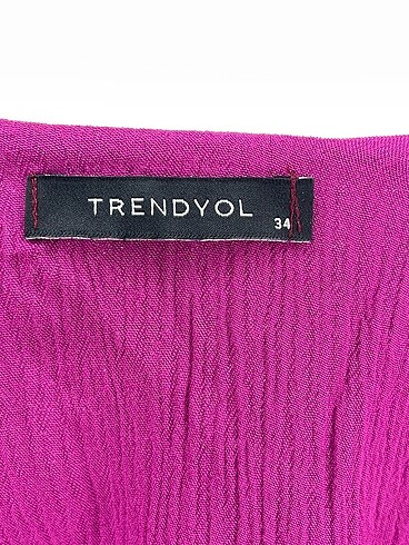 34 Beden çeşitli Renk Trendyol & Milla Kısa Elbise %70 İndirimli.