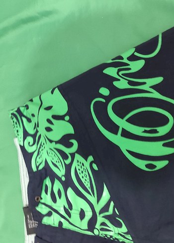 Erkek Yeşil Desenli Yüzme Şortu - Görsel 3