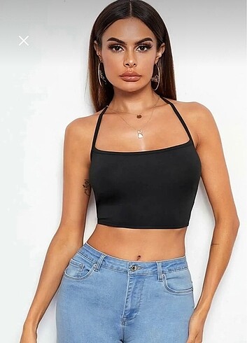 s Beden Sırt Dekolteli Siyah Crop