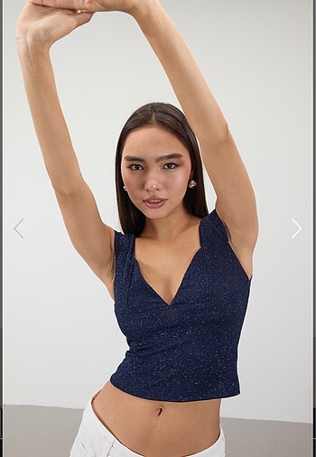 s Beden lacivert Renk V Yaka Simli Crop Bluz