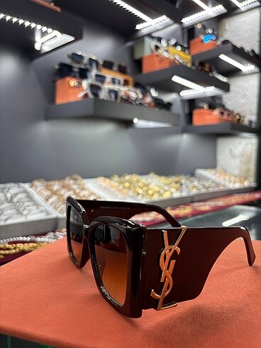 Yves Saint Laurent Yves Saint Laurent ithal Sunglasses