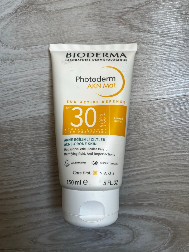 Bioderma Photoderm AKN Mat SPF30 150 ml - Görsel 3