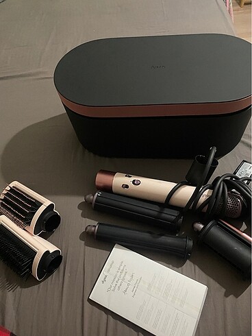 Dyson Airwrap (ceramic pink/Rose gold)