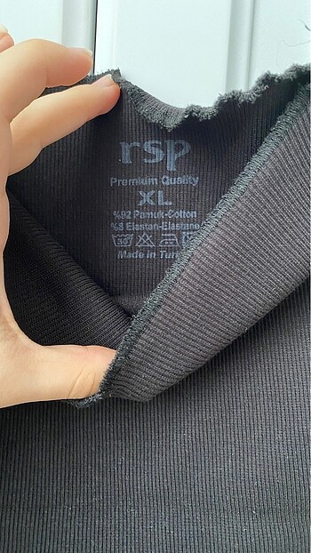 xl Beden siyah crop