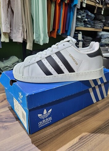 Adidas 38