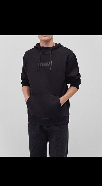 kapüşonlu sweatshirt L beden