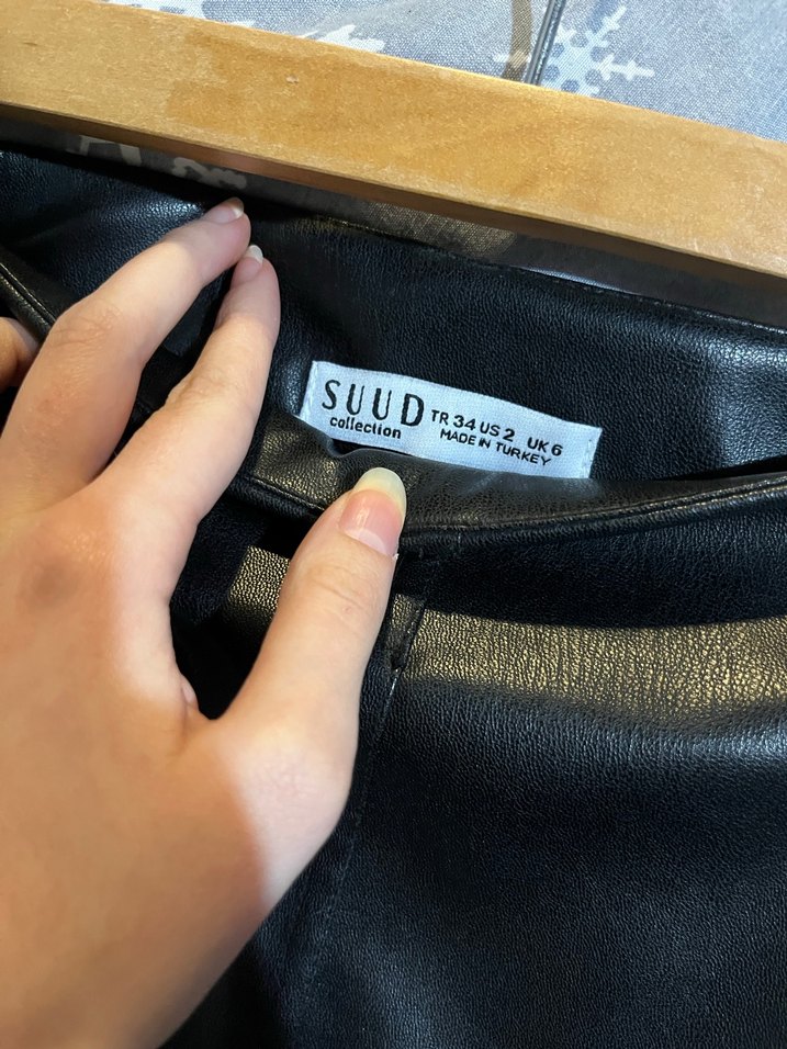 Siyah Deri Uzun Etek - Görsel 2