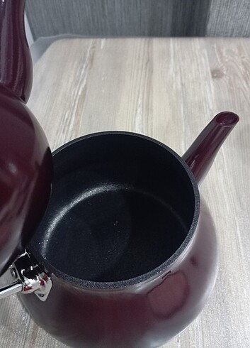 Madame Coco Madame Coco Çaydanlık Takımı ? Bordo (Sıfır)