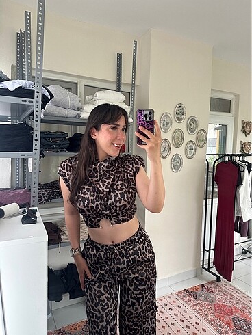 Leopar saten takım