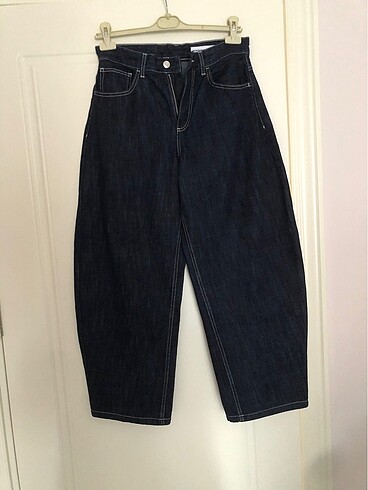 Bershka Balloon Jean