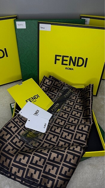 Fendi ITHAL ÇİFT TARAFLI FENDI İNCİ VUAL İPEK ŞAL -KAHVE ?