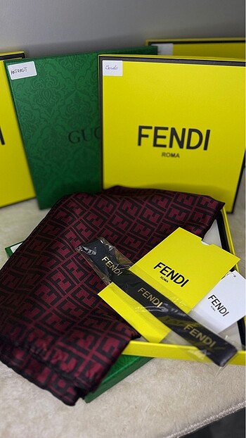 ITHAL ÇİFT TARAFLI FENDI İNCİ VUAL İPEK ŞAL - BORDO?
