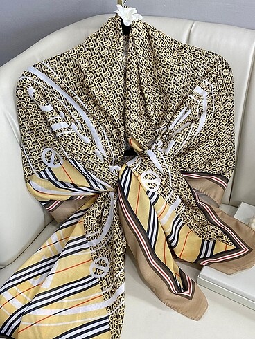 Burberry Pamuk İpek Şal