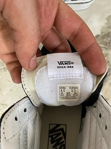 35 Beden siyah Renk Orjinal vans ayakkabı