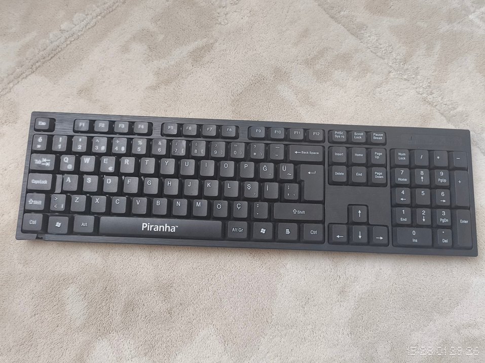 Piranha 2335 Kablolu Klavye Mouse Seti -Tüm Tuşlar Aktif Çalışır - Görsel 4