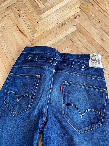 Levi?s 503 Loose Jean ( bol kesim erkek kot )