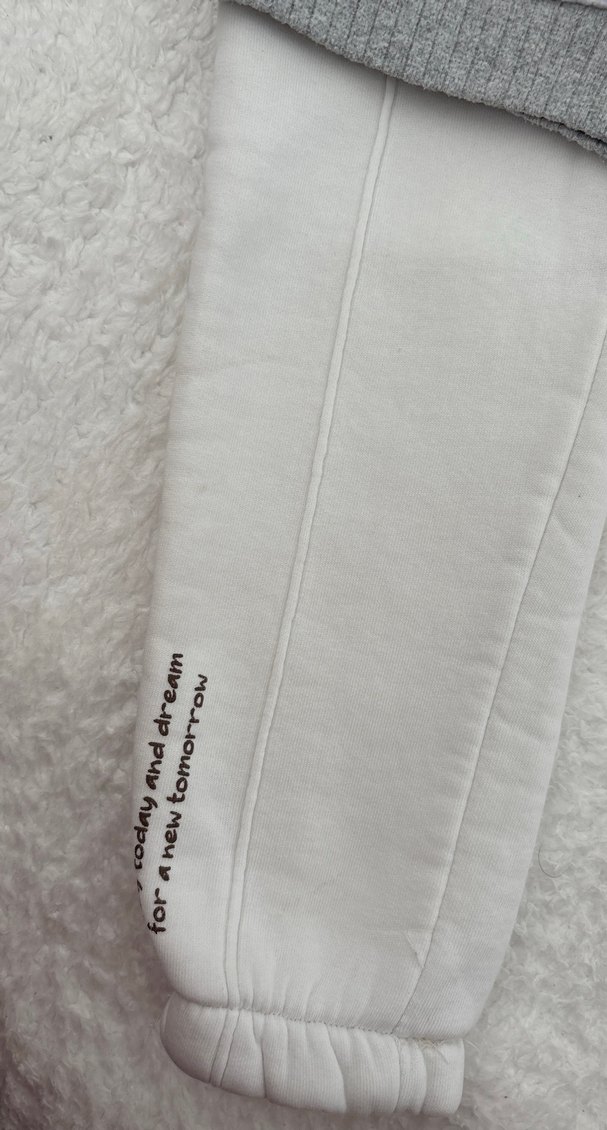 Kız Çocuk Gri Çizgili Triko Sweatshirt ve Eşofman - Görsel 4