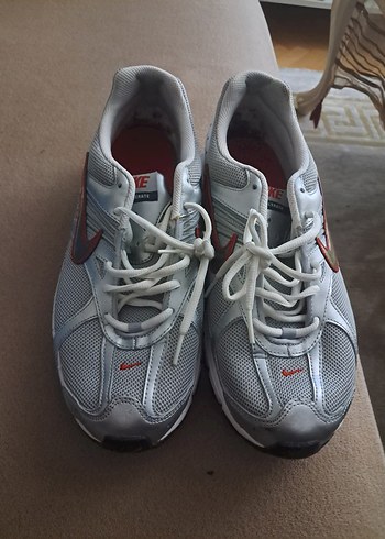 45.5 numara orijinal nike xccelerate