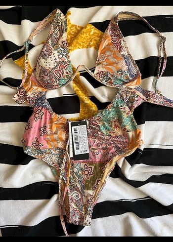 Bohem Çok Renkli Dantelli Bikini Takımı